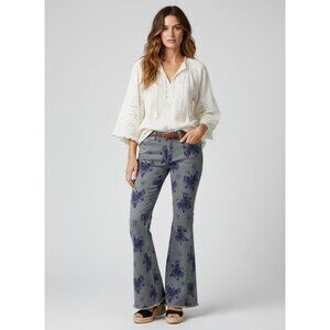 NWOT Free People Mid-Rise Floral Bell Bottom Jeans • Boho 70s Groovy Flare 32